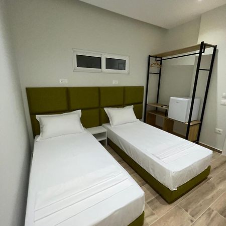 Hotel Rai ซารานเดอ ภายนอก รูปภาพ