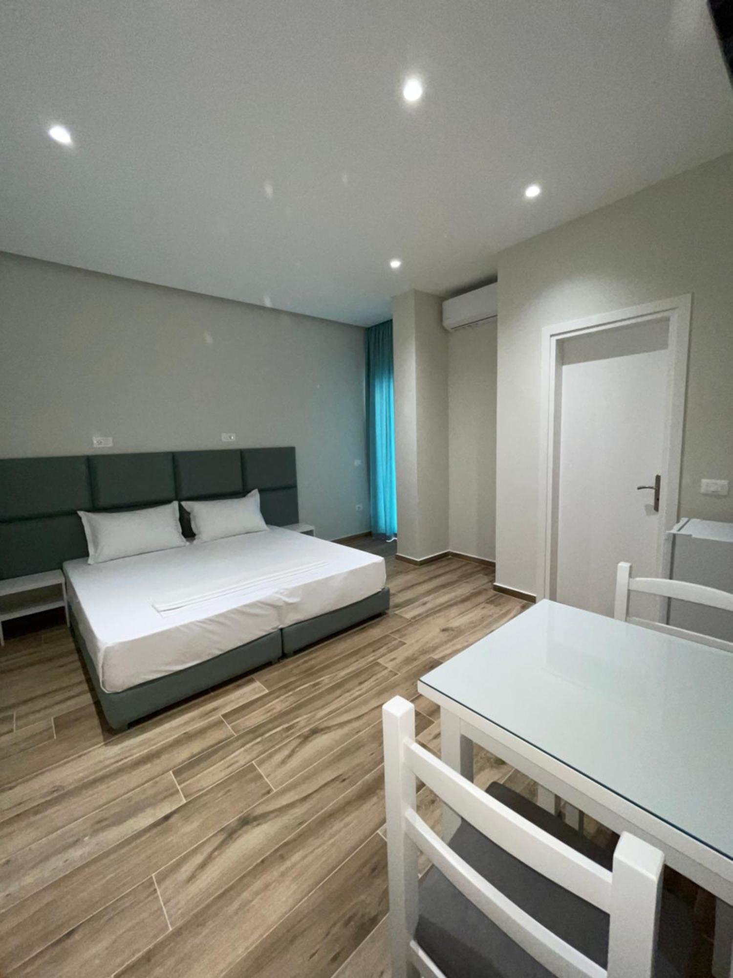 Hotel Rai ซารานเดอ ภายนอก รูปภาพ
